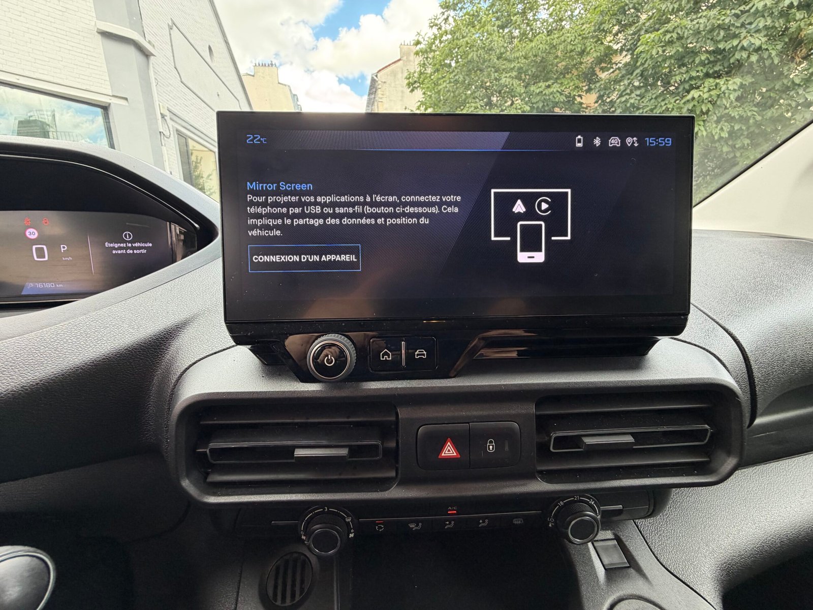 PEUGEOT Partner 131ch boîte automatique