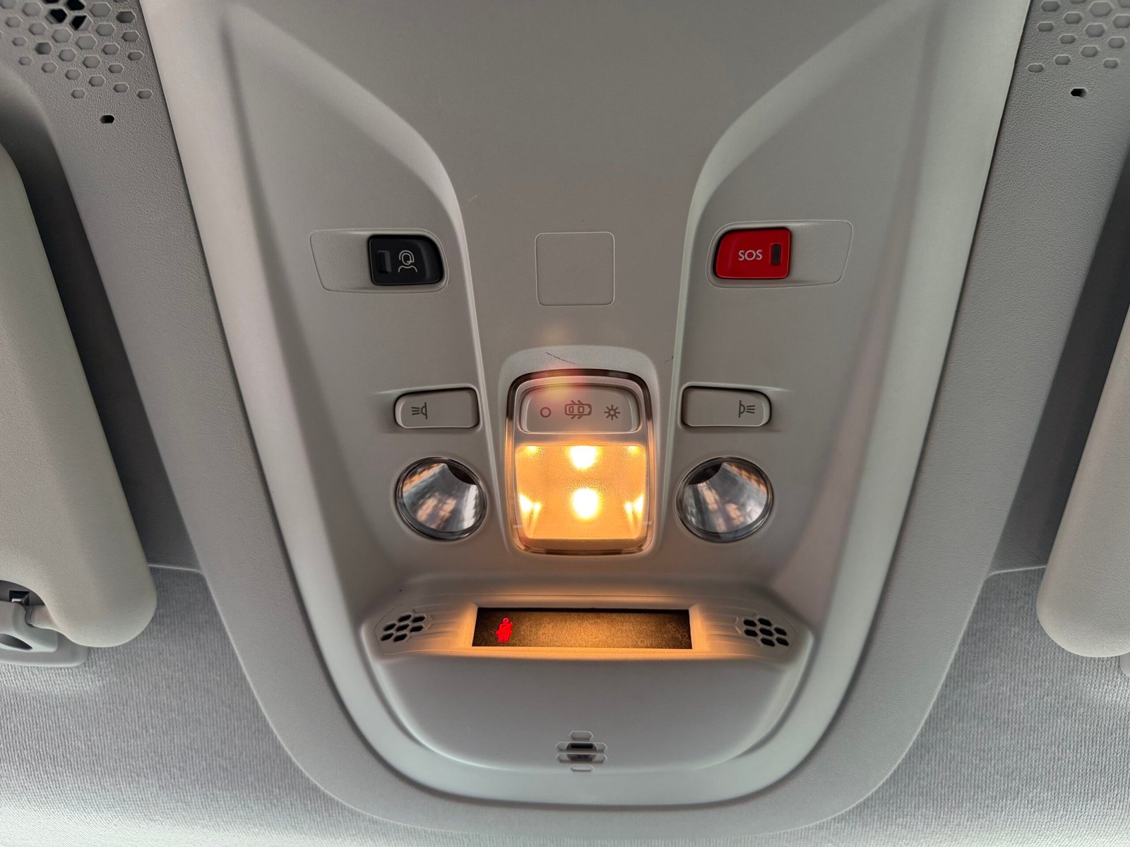 PEUGEOT Partner 131ch boîte automatique
