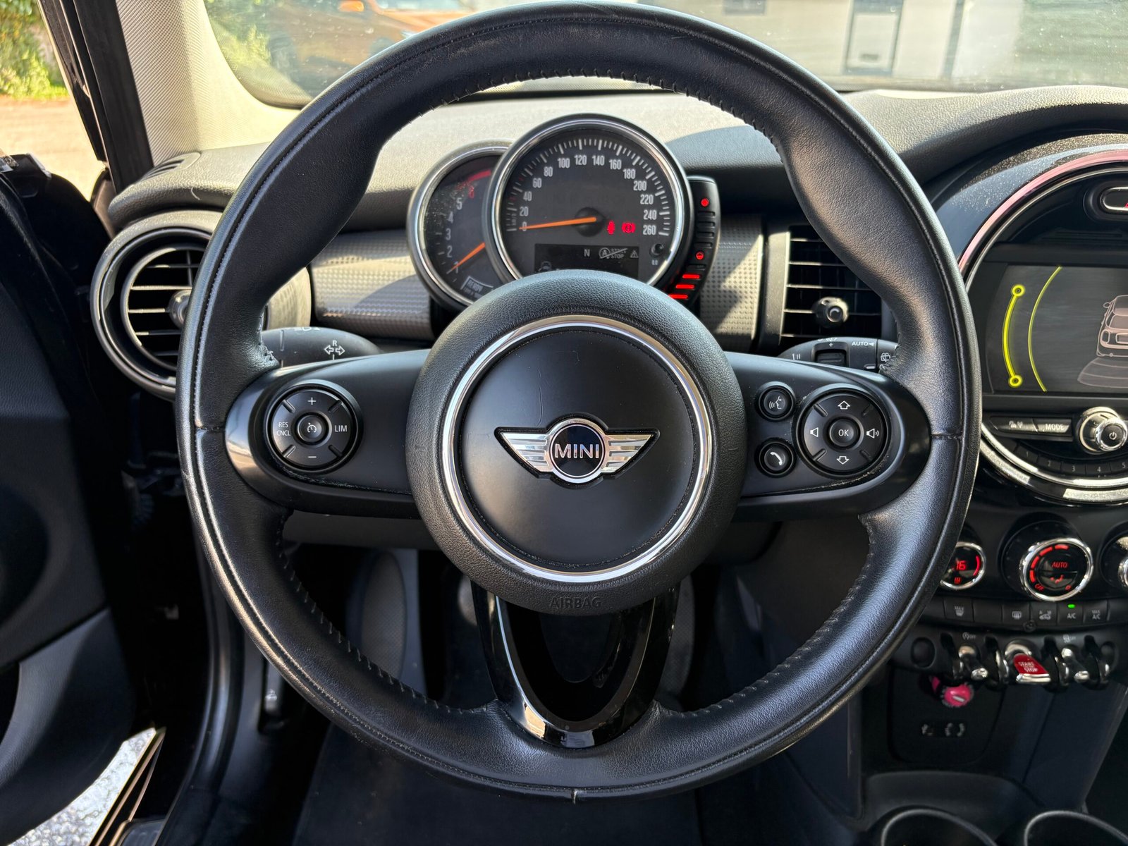 Mini Cooper III 1.5 166d Business