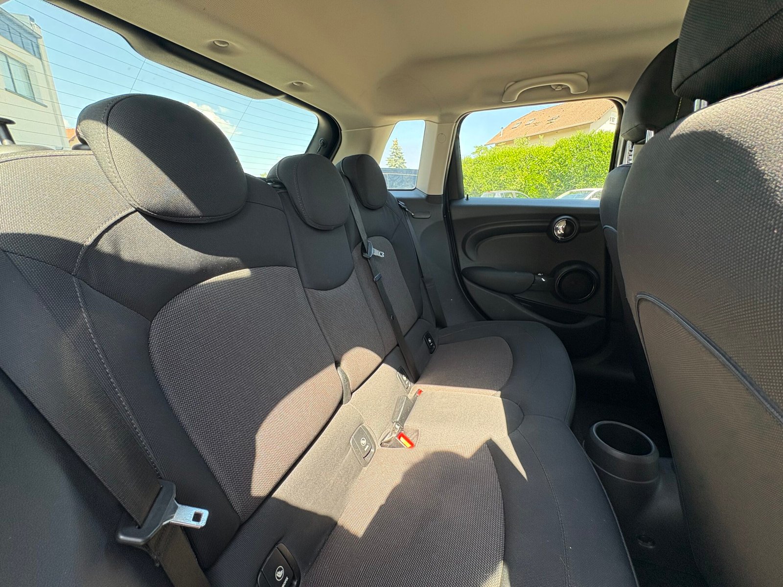 Mini Cooper III 1.5 166d Business