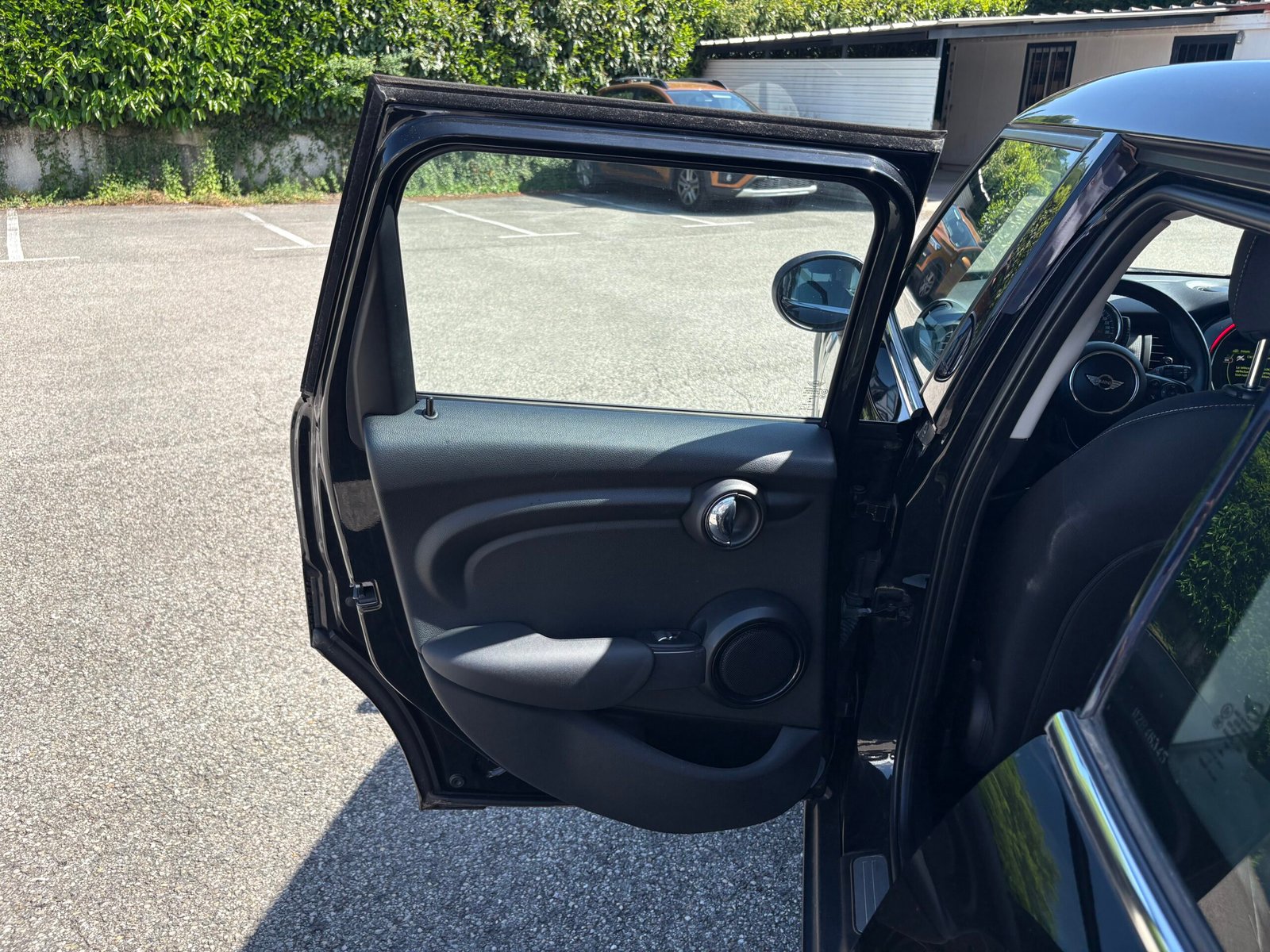 Mini Cooper III 1.5 166d Business