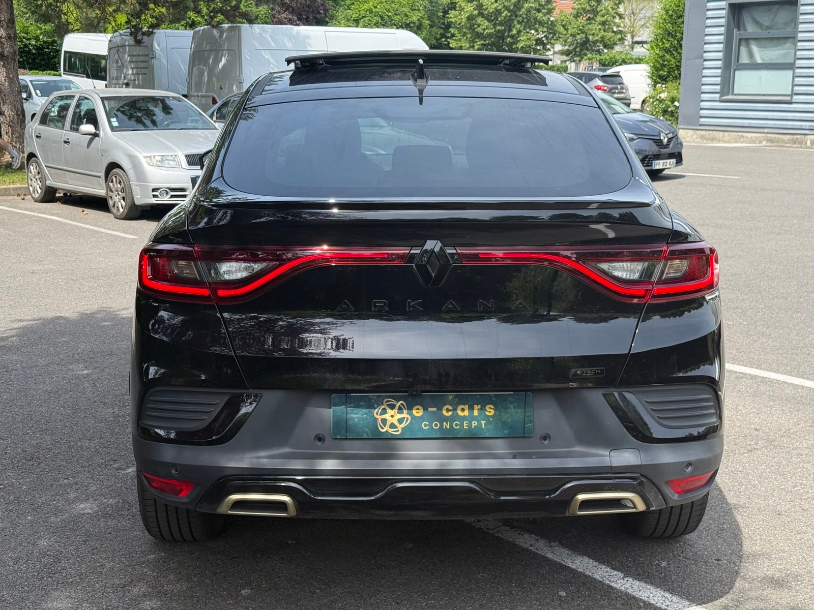 RENAULT Arkana E-TECH 1.6 i 16V GPF 145 Hybrid S&S 94 cv Boîte auto Engineered