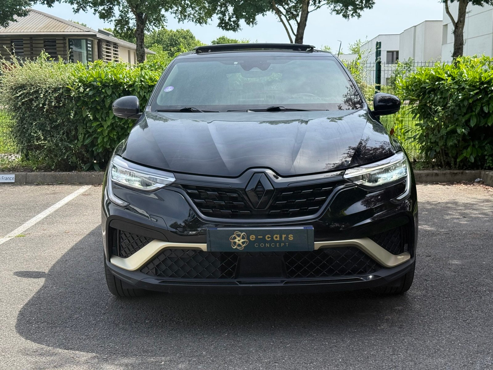RENAULT Arkana E-TECH 1.6 i 16V GPF 145 Hybrid S&S 94 cv Boîte auto Engineered