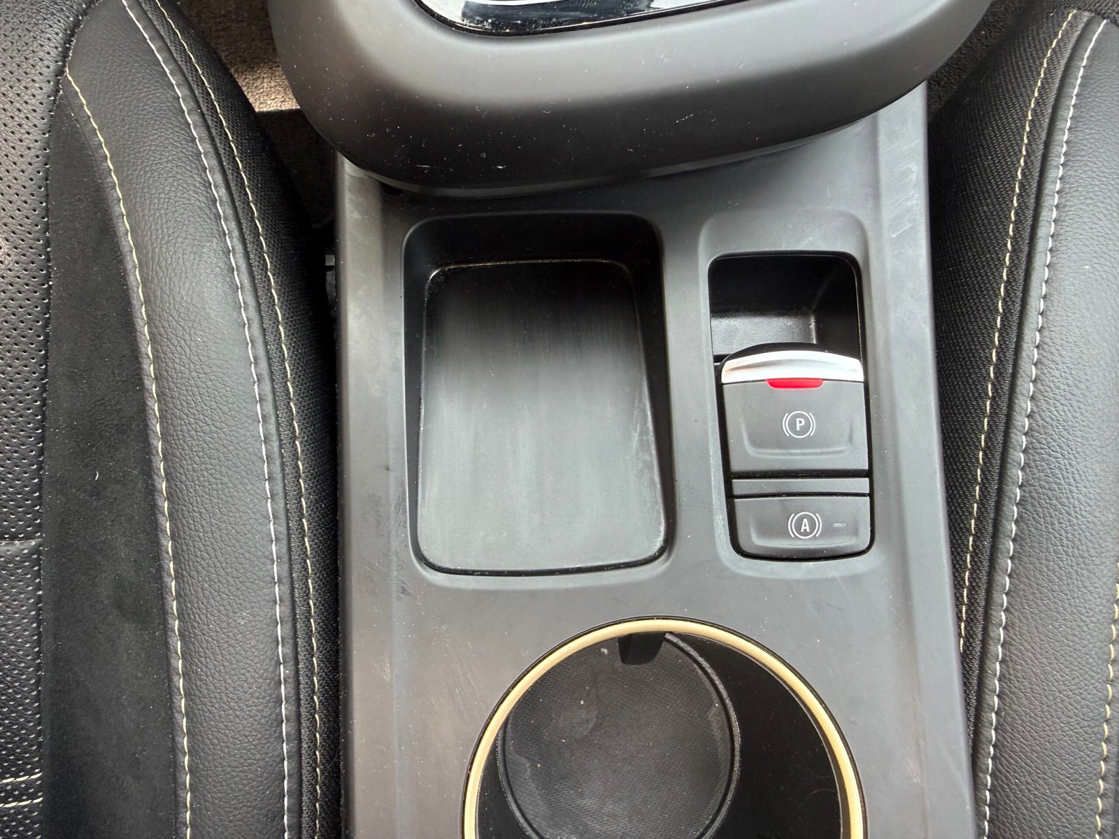 RENAULT Arkana E-TECH 1.6 i 16V GPF 145 Hybrid S&S 94 cv Boîte auto Engineered