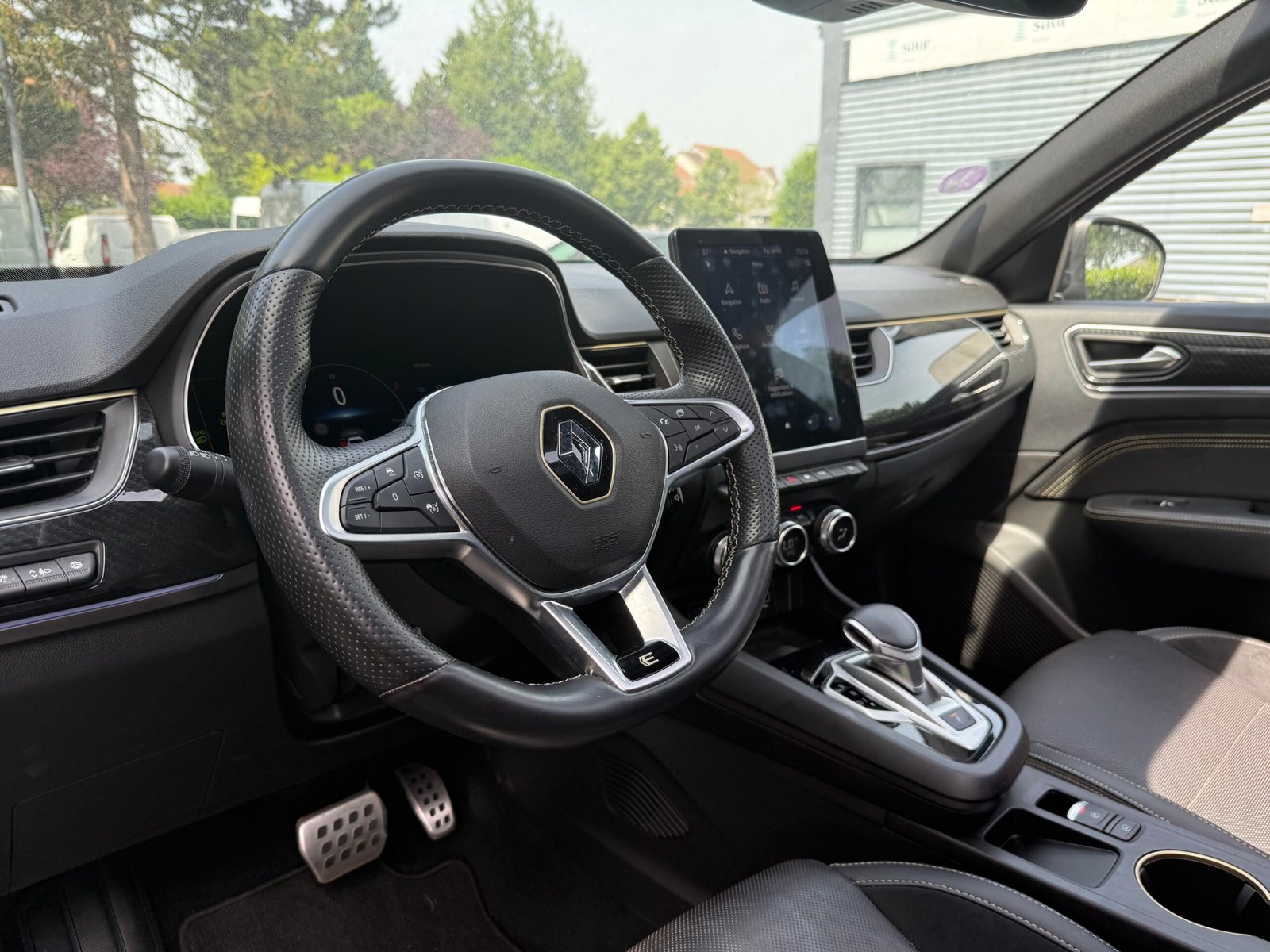 RENAULT Arkana E-TECH 1.6 i 16V GPF 145 Hybrid S&S 94 cv Boîte auto Engineered
