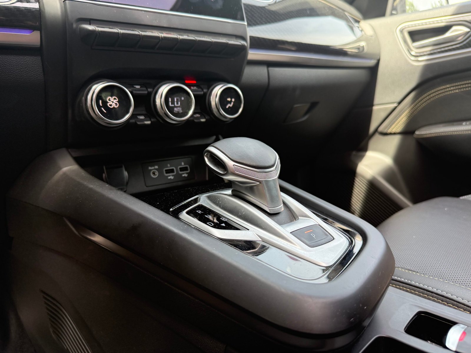 RENAULT Arkana E-TECH 1.6 i 16V GPF 145 Hybrid S&S 94 cv Boîte auto Engineered