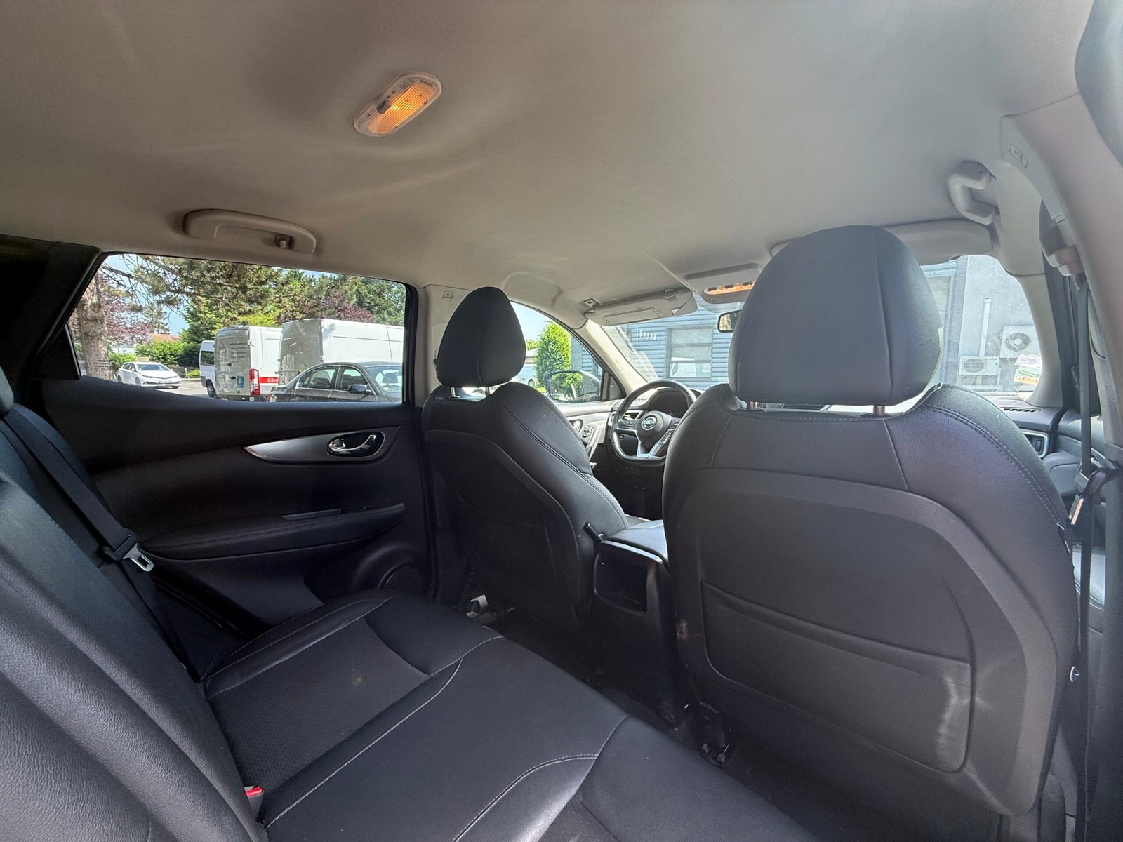 NISSAN Qashqai II Phase 2 1.2 DIG-T 16V 2WD Xtronic CVT S&S 115 cv Boîte auto Tekna