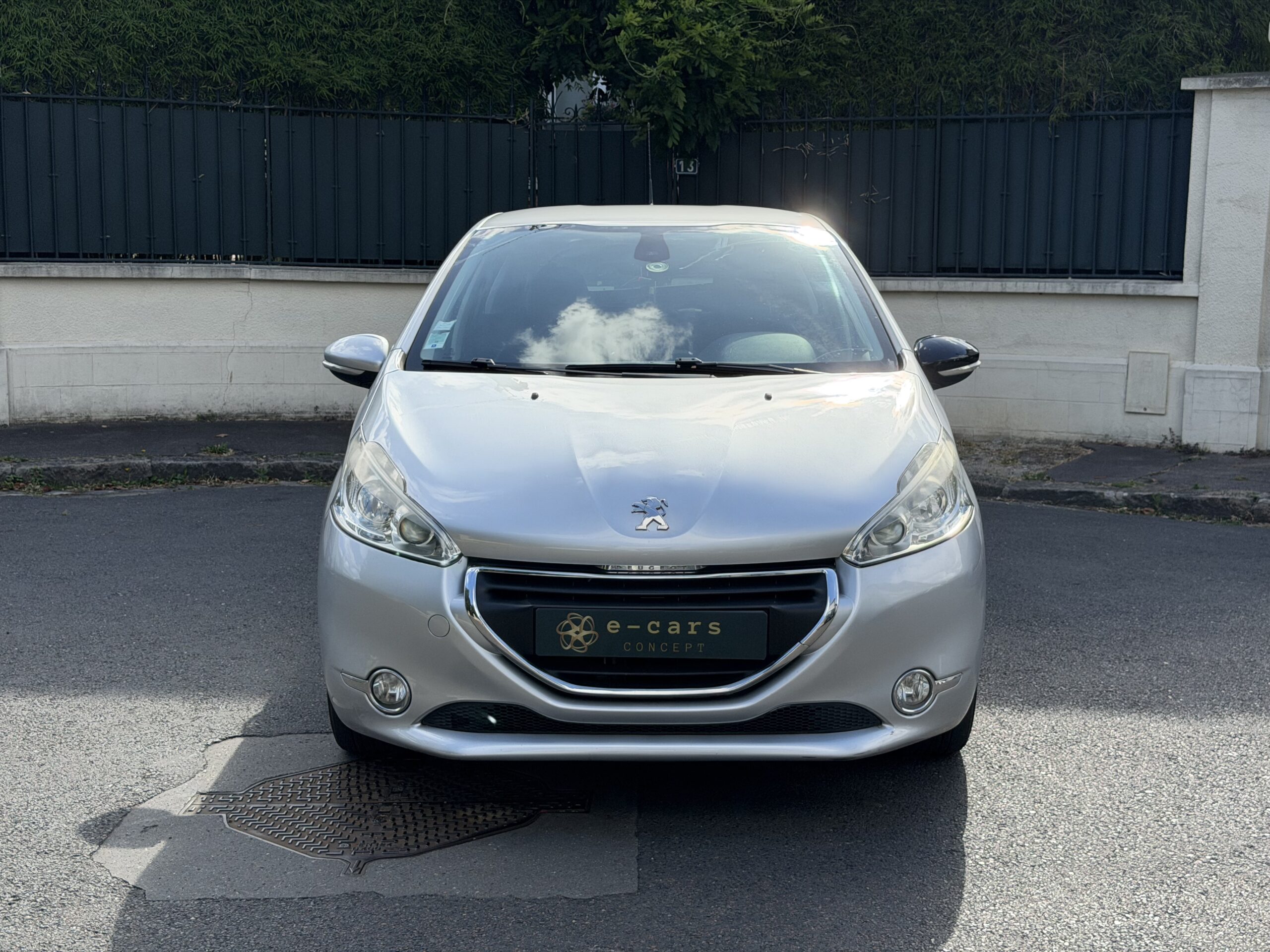 PEUGEOT 208 82ch