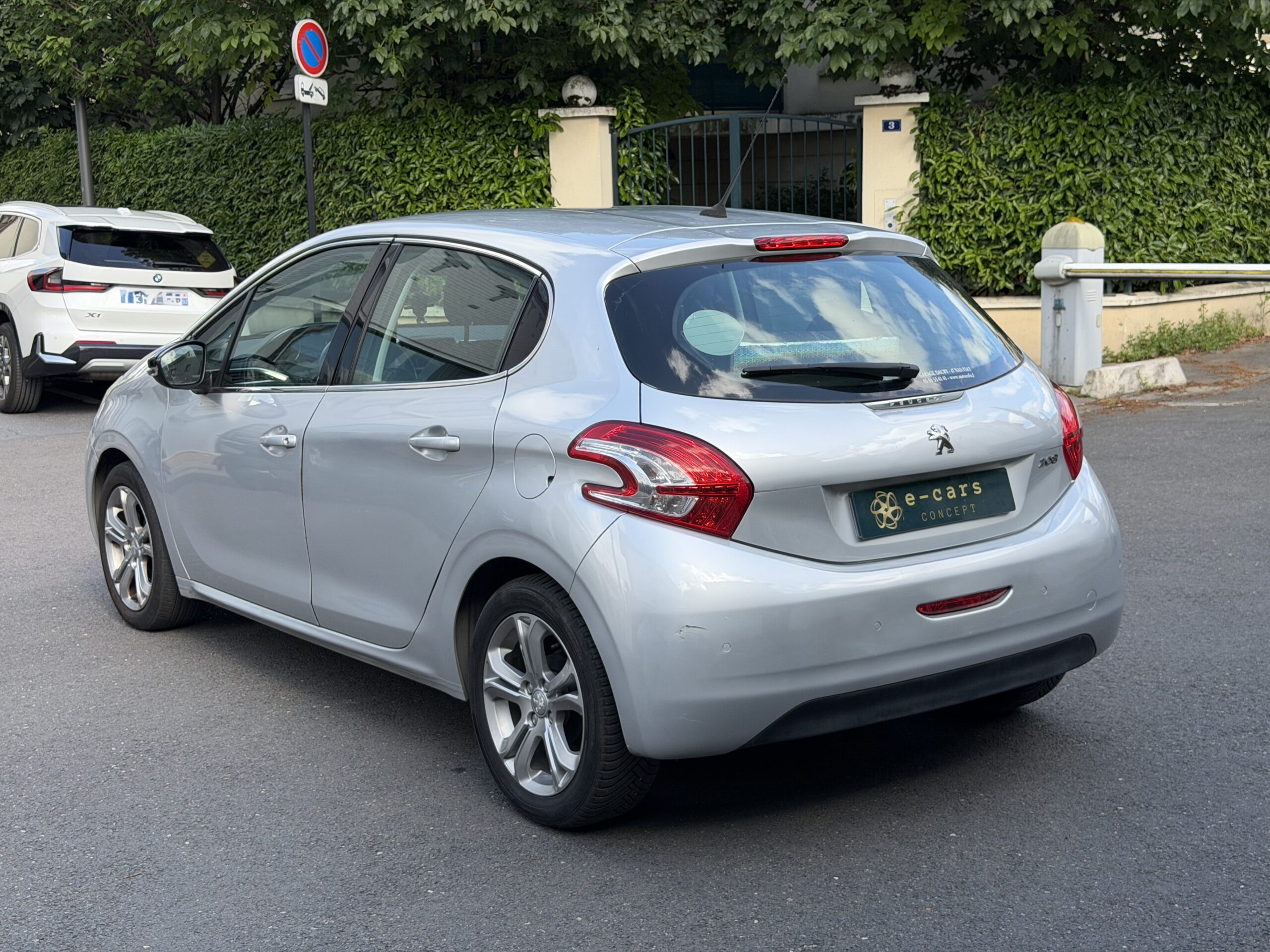 PEUGEOT 208 82ch