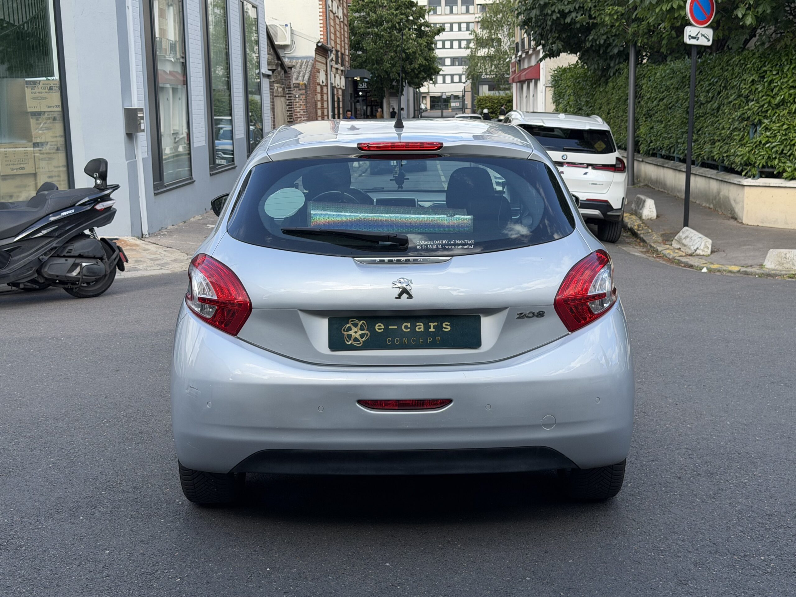PEUGEOT 208 82ch