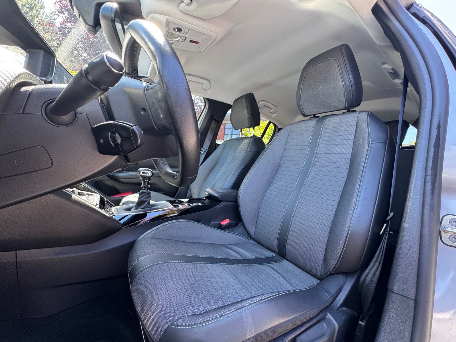 PEUGEOT 208 – II 5 Portes 1.2 PureTech 12V S&S 100 cv Allure