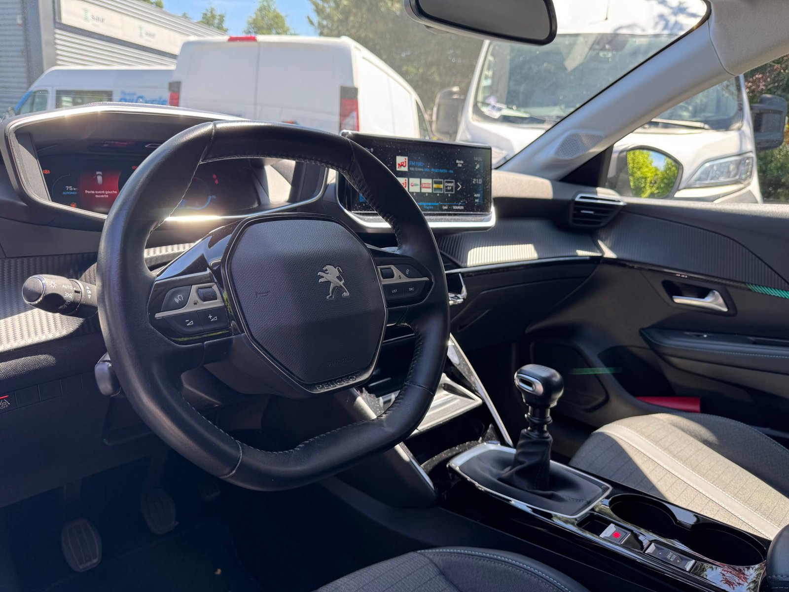 PEUGEOT 208 – II 5 Portes 1.2 PureTech 12V S&S 100 cv Allure