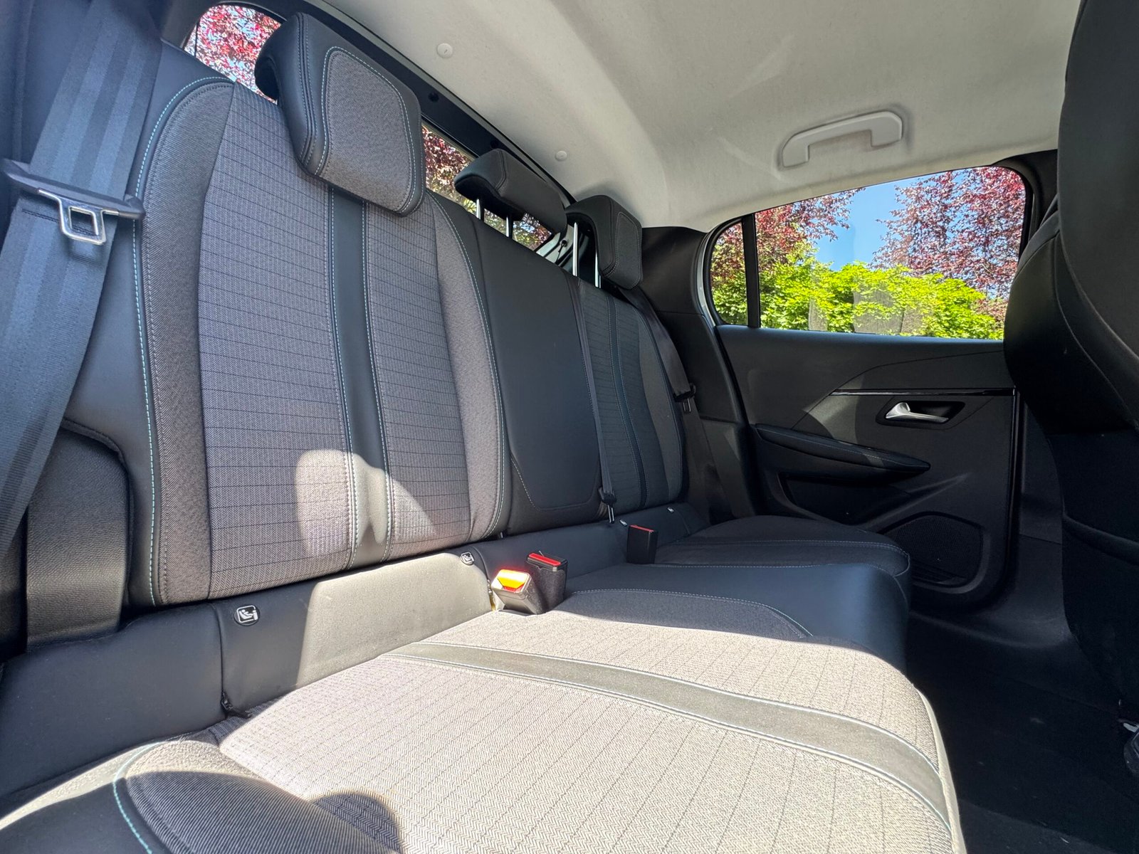 PEUGEOT 208 – II 5 Portes 1.2 PureTech 12V S&S 100 cv Allure