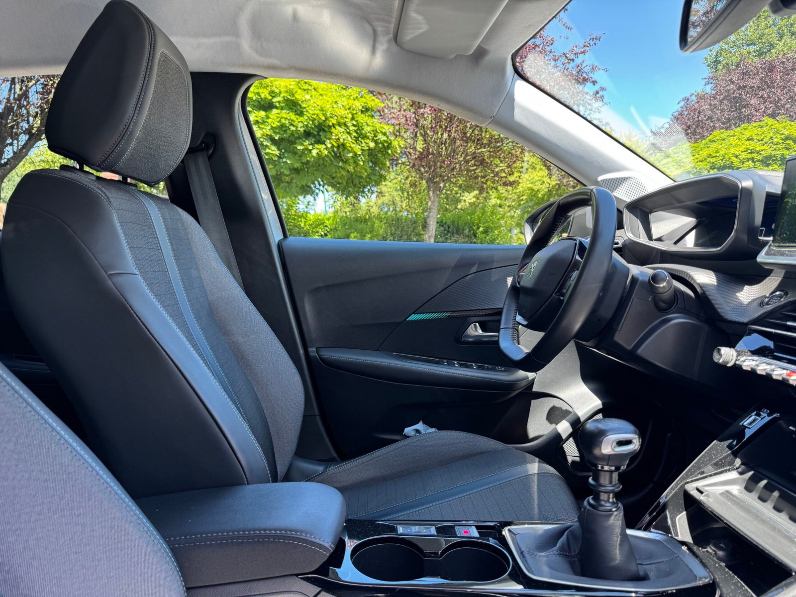 PEUGEOT 208 – II 5 Portes 1.2 PureTech 12V S&S 100 cv Allure