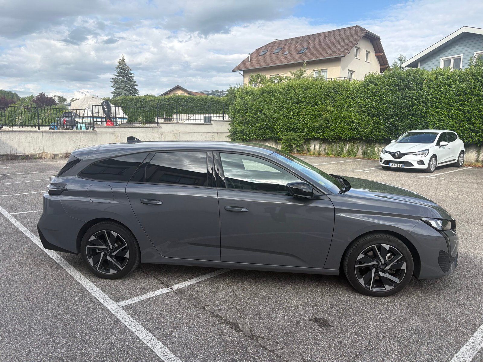 Peugeot 308 III SW 1.5 BlueHDI 16V EAT8 S&S 130cv boîte auto