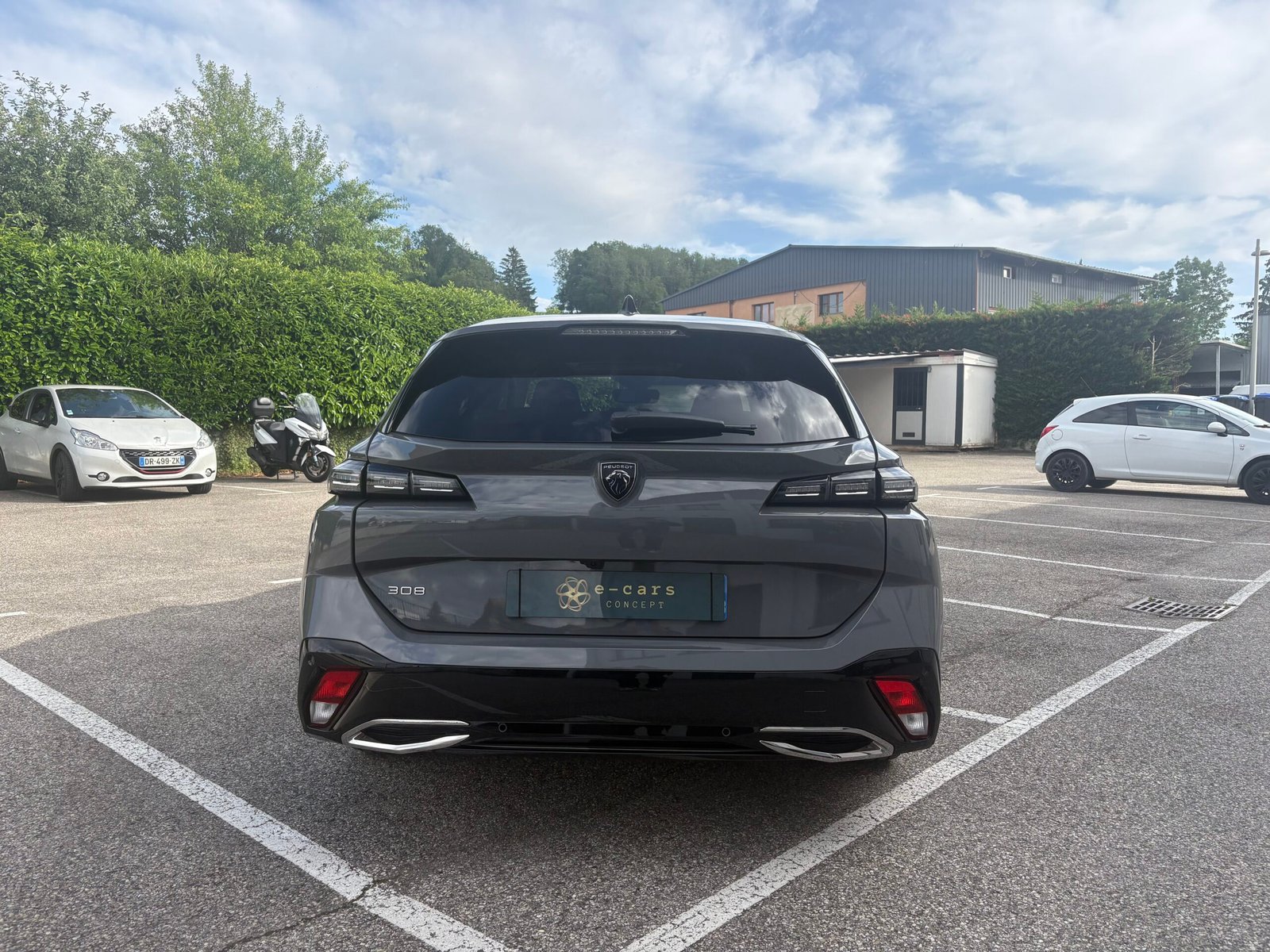 Peugeot 308 III SW 1.5 BlueHDI 16V EAT8 S&S 130cv boîte auto