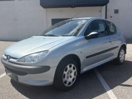 Peugeot 206 1.4 Trendy 4P