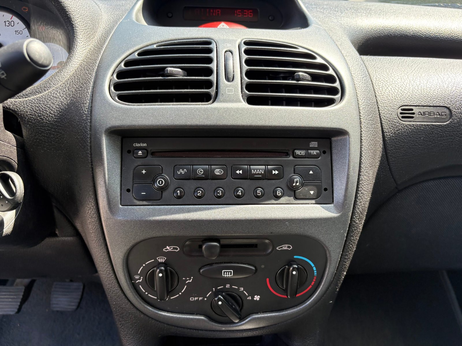 Peugeot 206 1.4 Trendy 4P