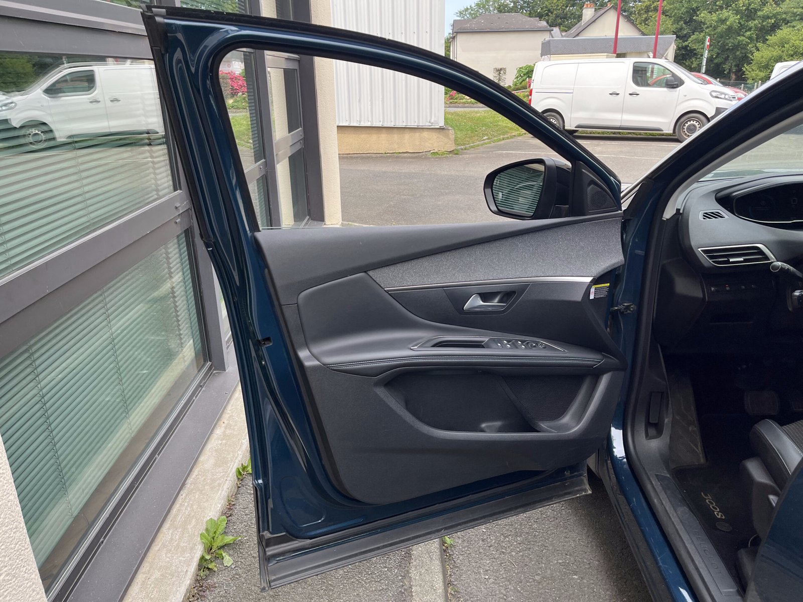 Peugeot 3008 133Ch — 2022 — 146 000 km — Essence — Automatique