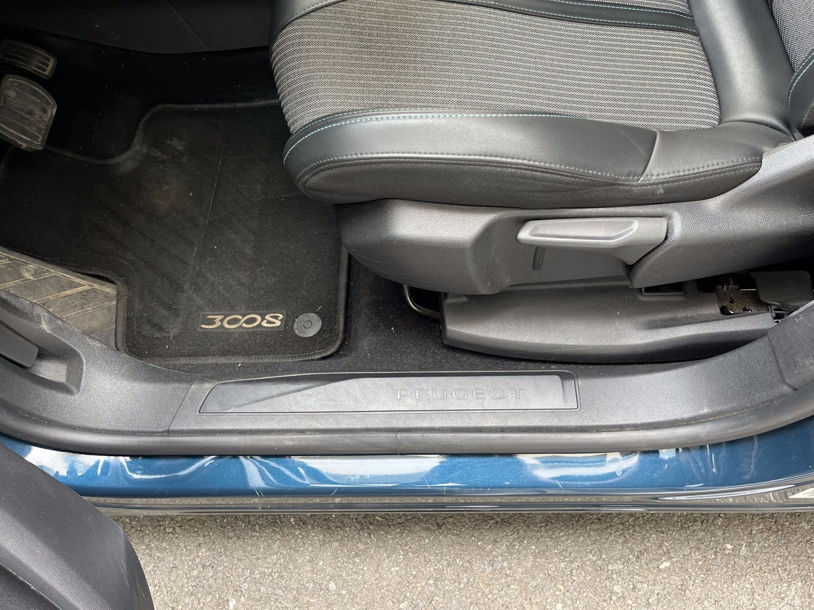 Peugeot 3008 133Ch — 2022 — 146 000 km — Essence — Automatique