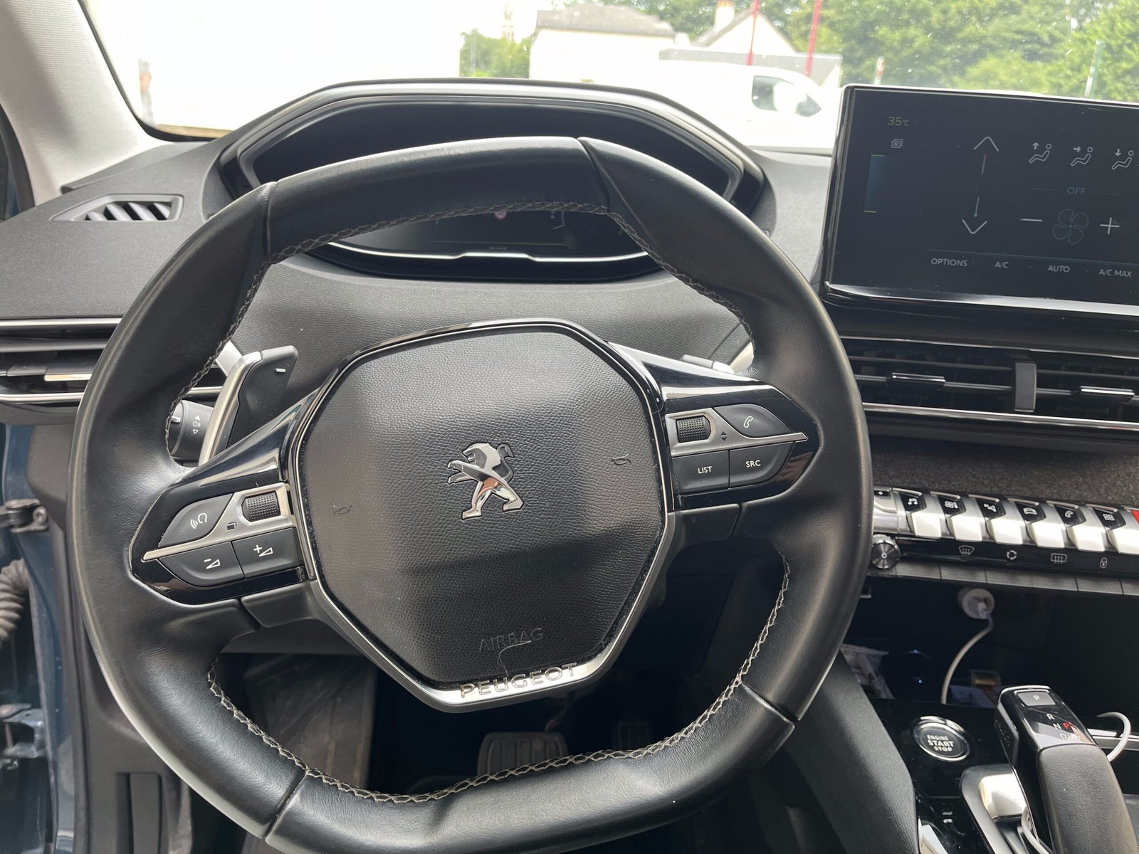 Peugeot 3008 133Ch — 2022 — 146 000 km — Essence — Automatique