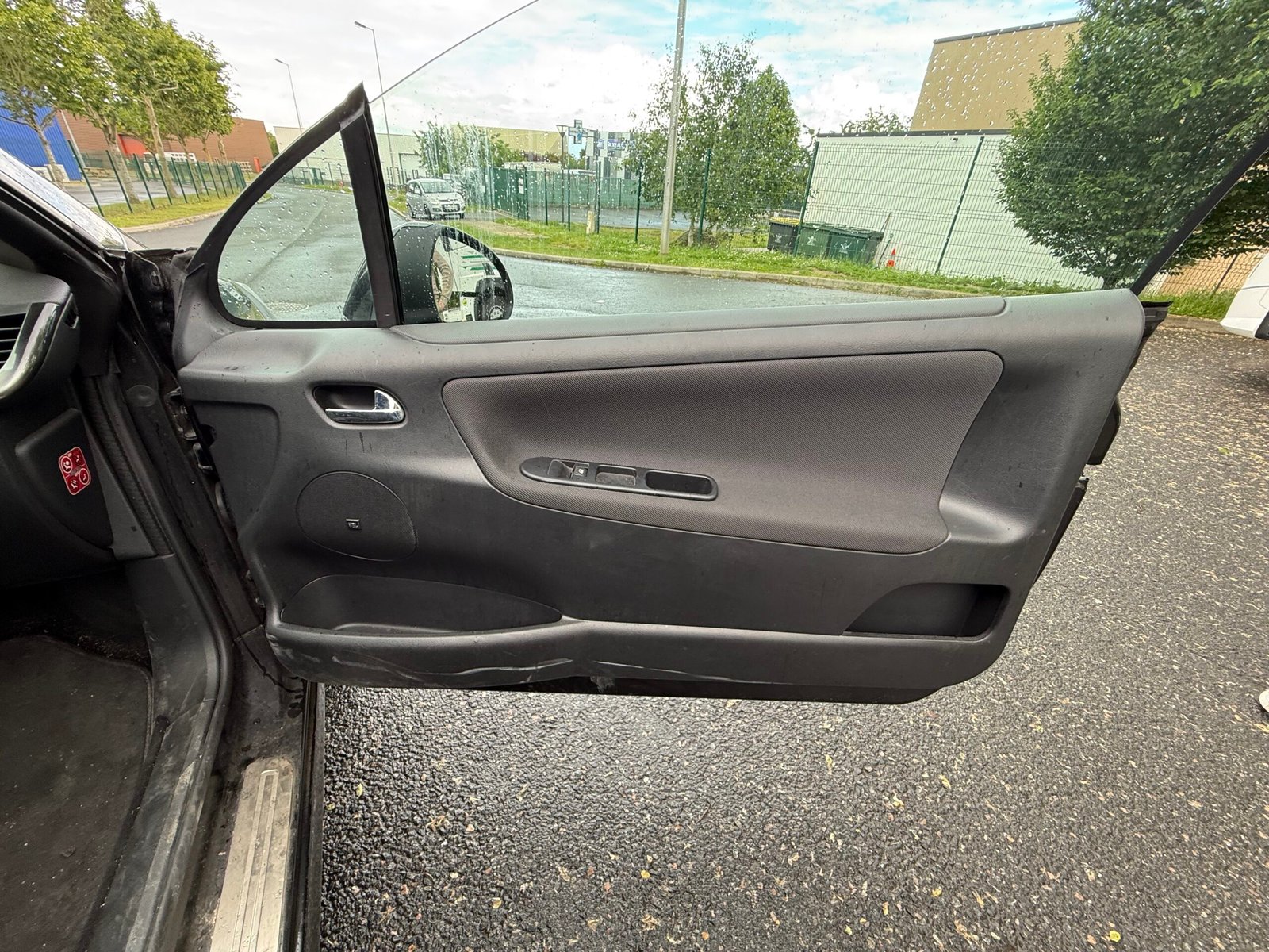PEUGEOT 207 CC 1.6 16V 120 ch « Féline »
