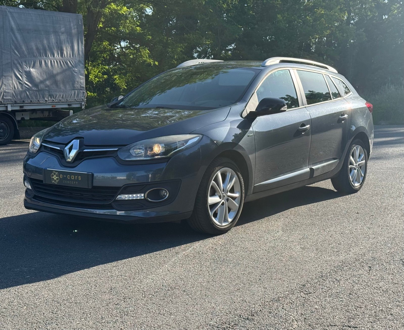 RENAULT Mégane Estate III (phase 3) 1.2 TCe 115 ch « Limited »