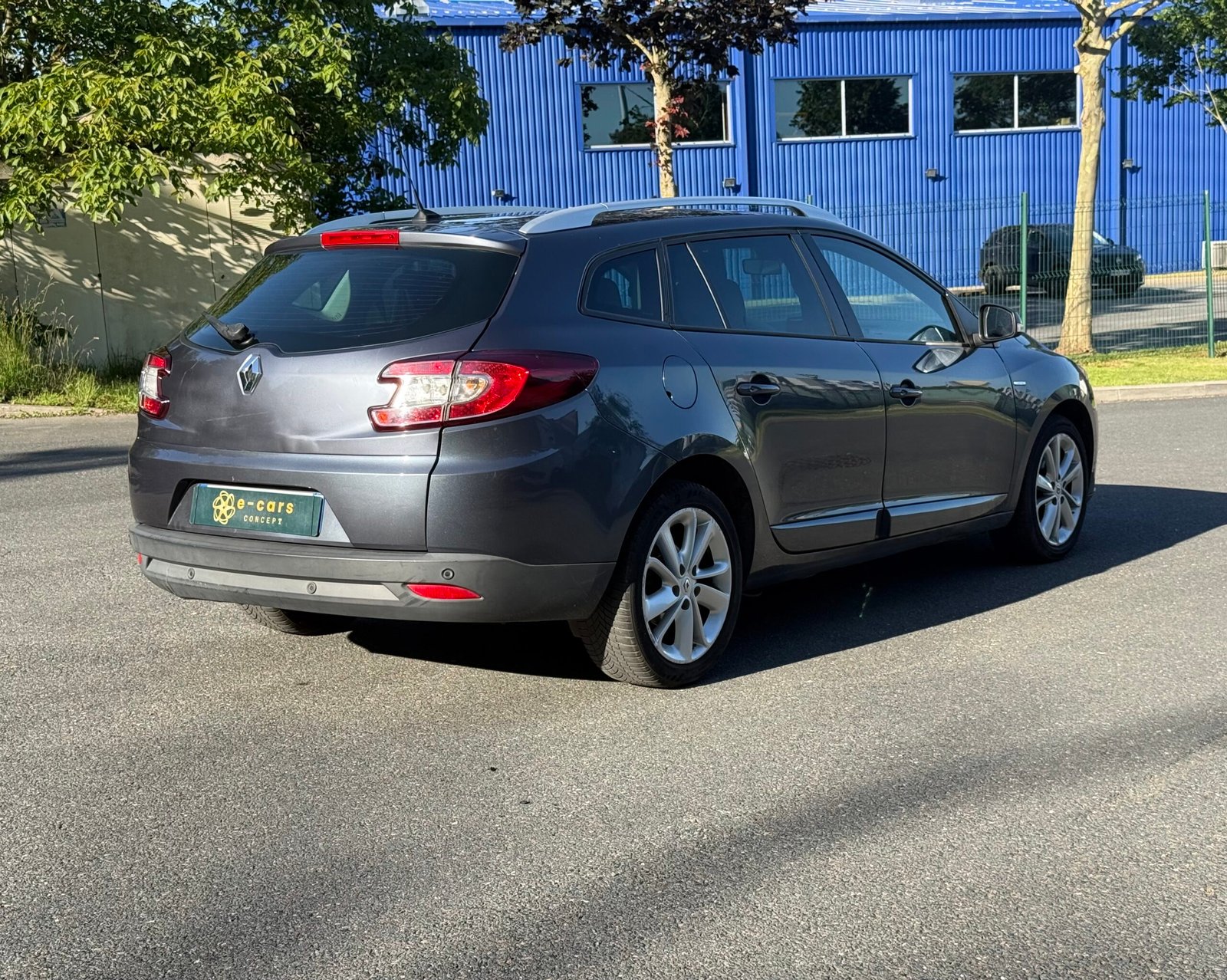 RENAULT Mégane Estate III (phase 3) 1.2 TCe 115 ch « Limited »
