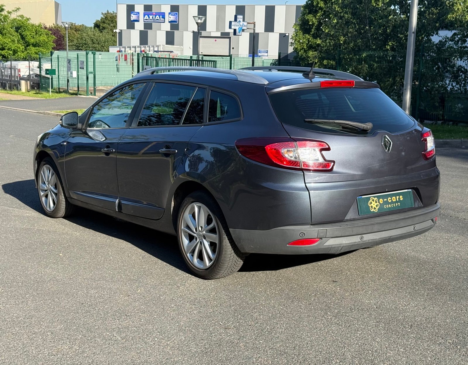 RENAULT Mégane Estate III (phase 3) 1.2 TCe 115 ch « Limited »
