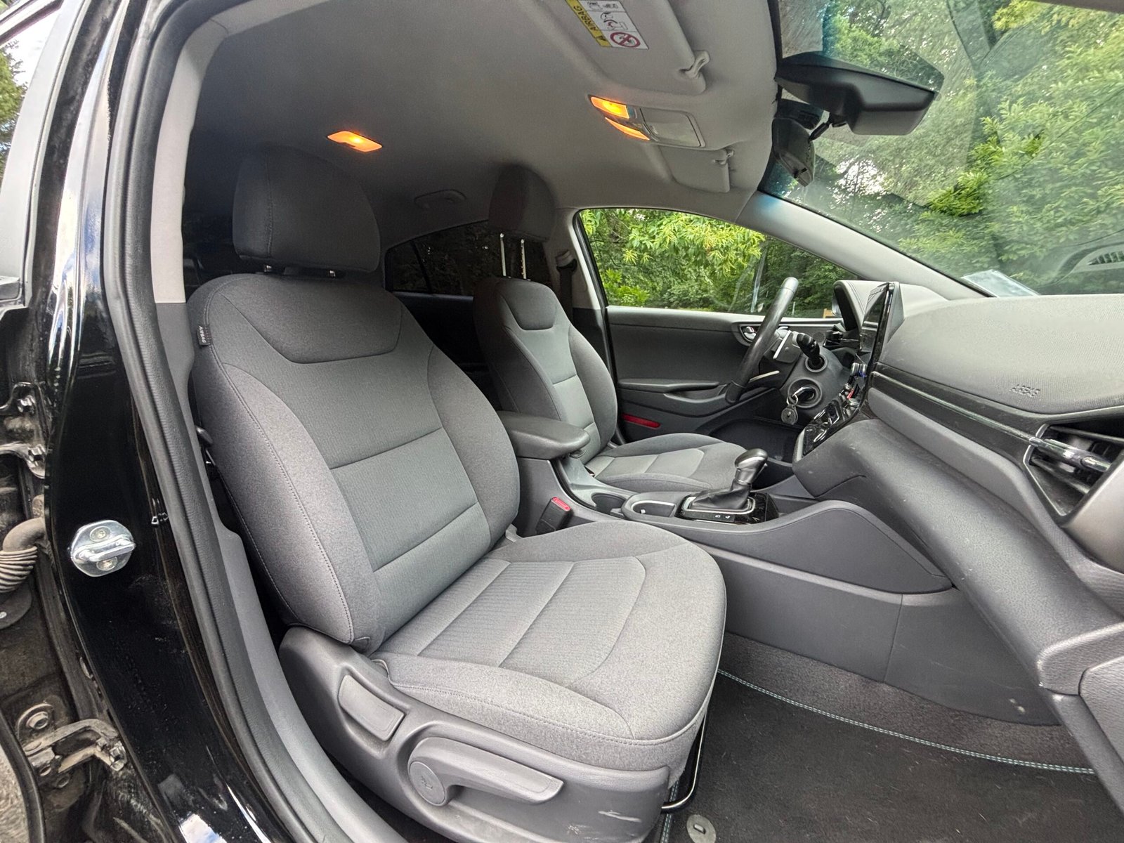 HYUNDAI Ioniq 1.6 GDi 16V 141 hybrid DCT6 Business