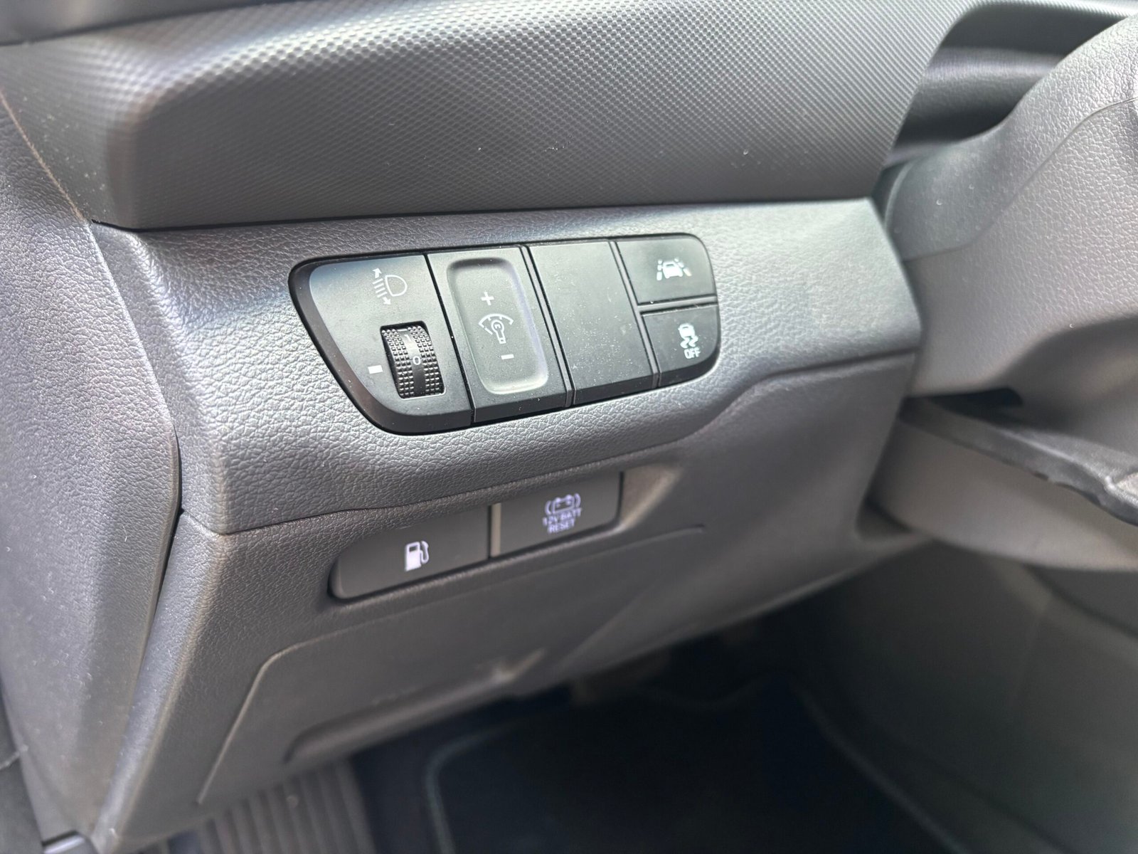 HYUNDAI Ioniq 1.6 GDi 16V 141 hybrid DCT6 Business