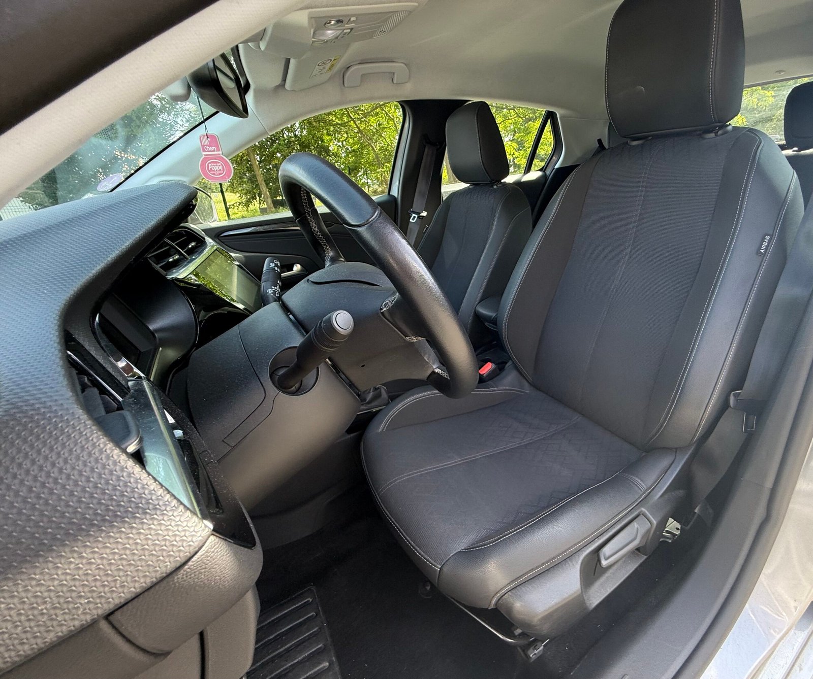 OPEL Corsa 1.2 Turbo 100 ch «Elegance »
