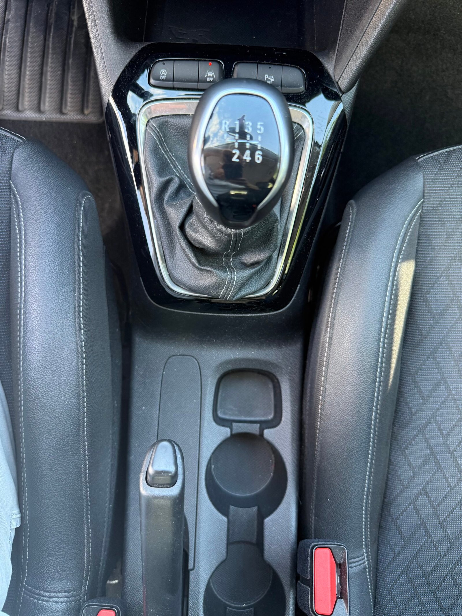 OPEL Corsa 1.2 Turbo 100 ch «Elegance »