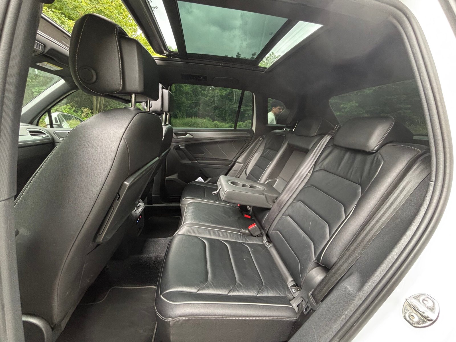 VOLKSWAGEN Tiguan 2.0 TDi 4Motion 240 R line