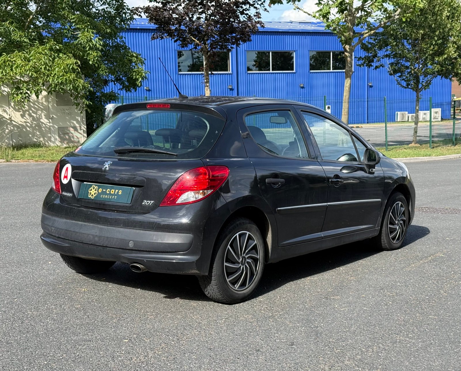 PEUGEOT 207 1.4 VTi 95 ch « Trendy »