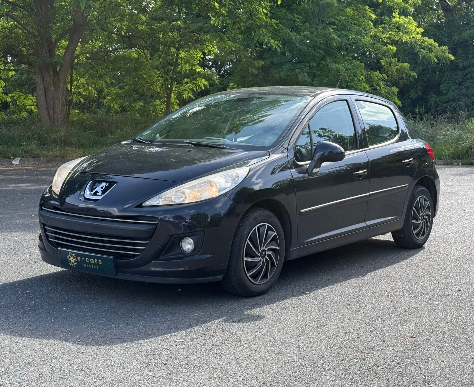 PEUGEOT 207 1.4 VTi 95 ch « Trendy »