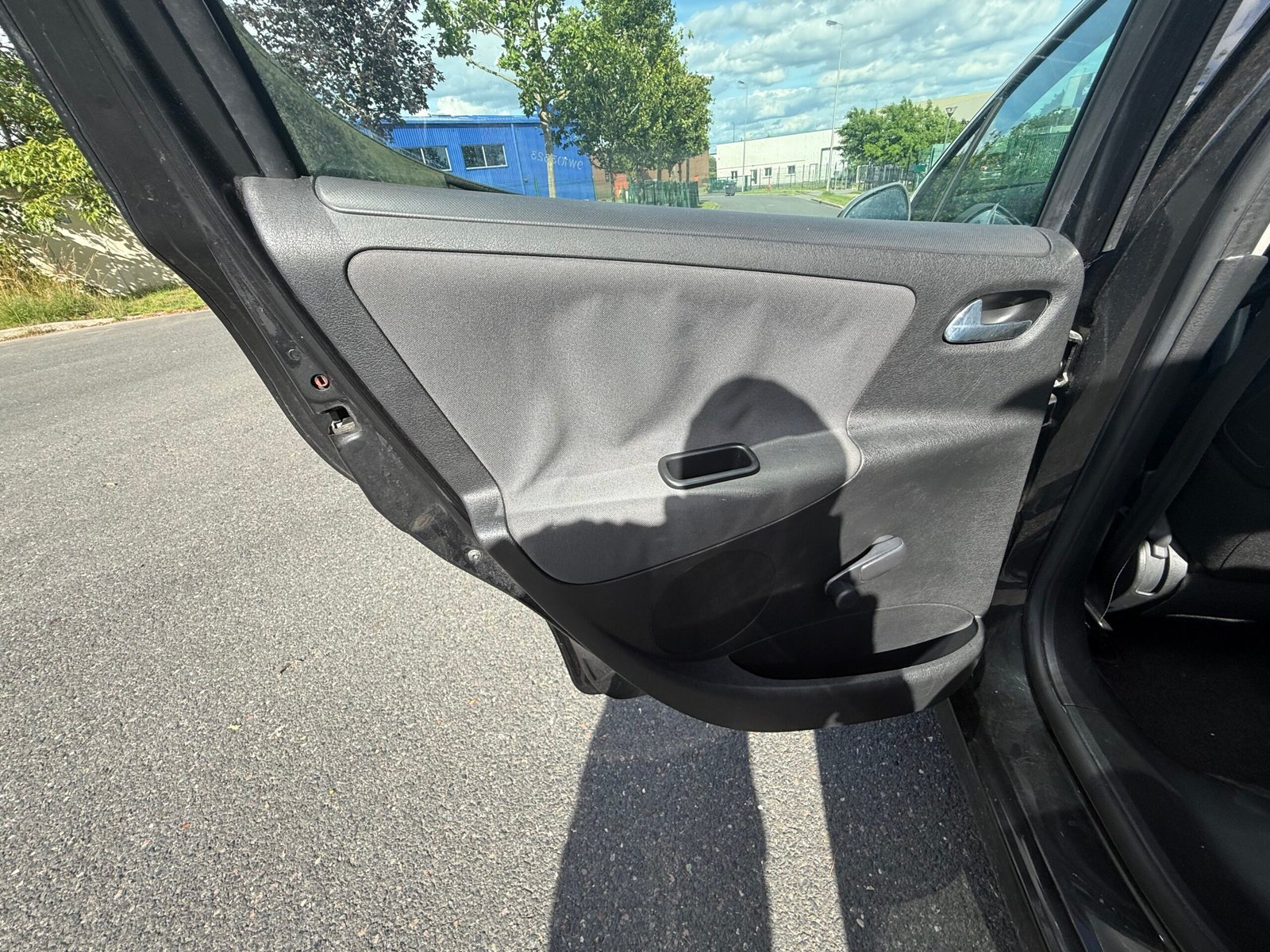 PEUGEOT 207 1.4 VTi 95 ch « Trendy »
