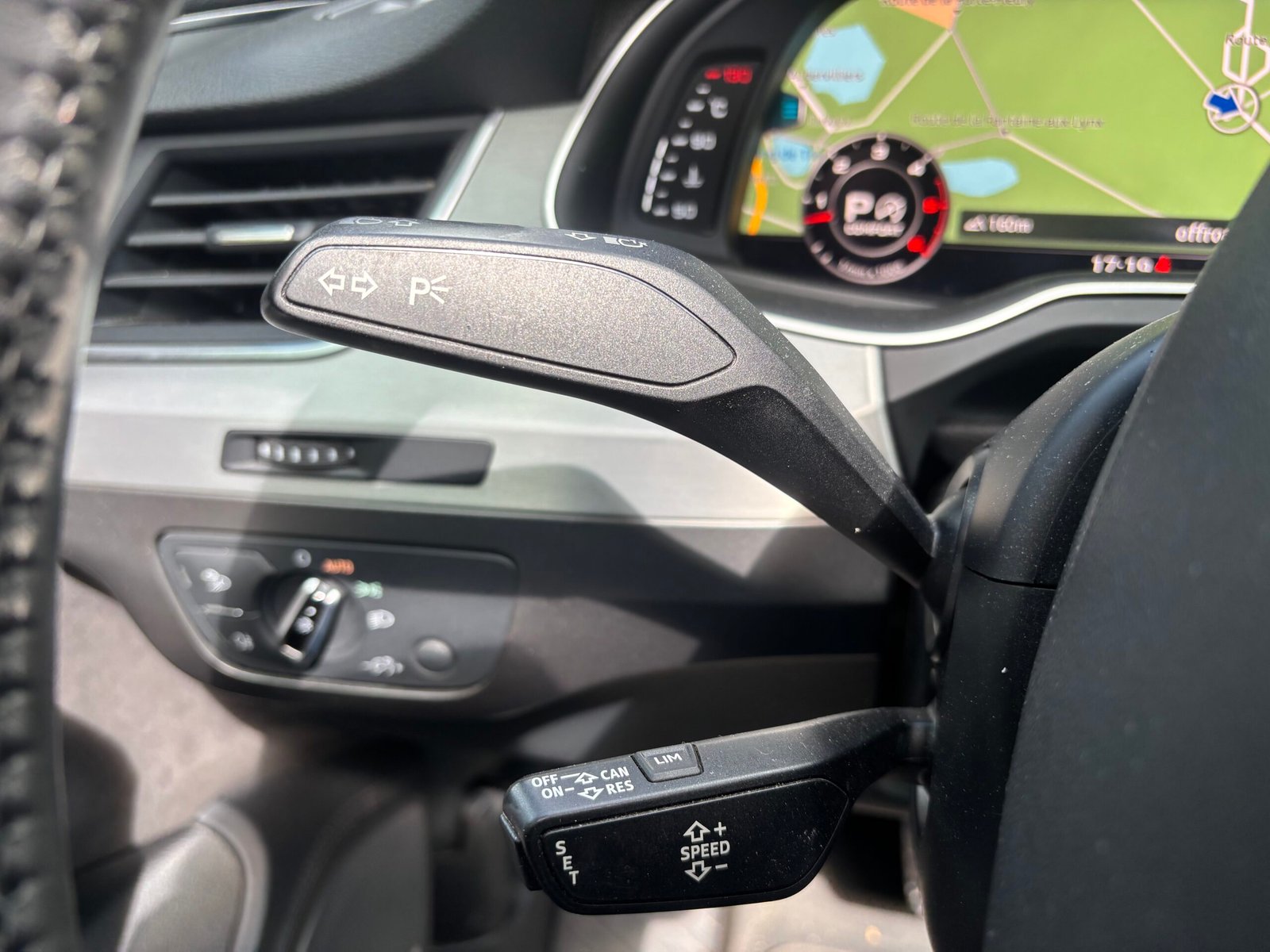AUDI Q7 3.0 TDI V6 Quattro 218 cv AVUS