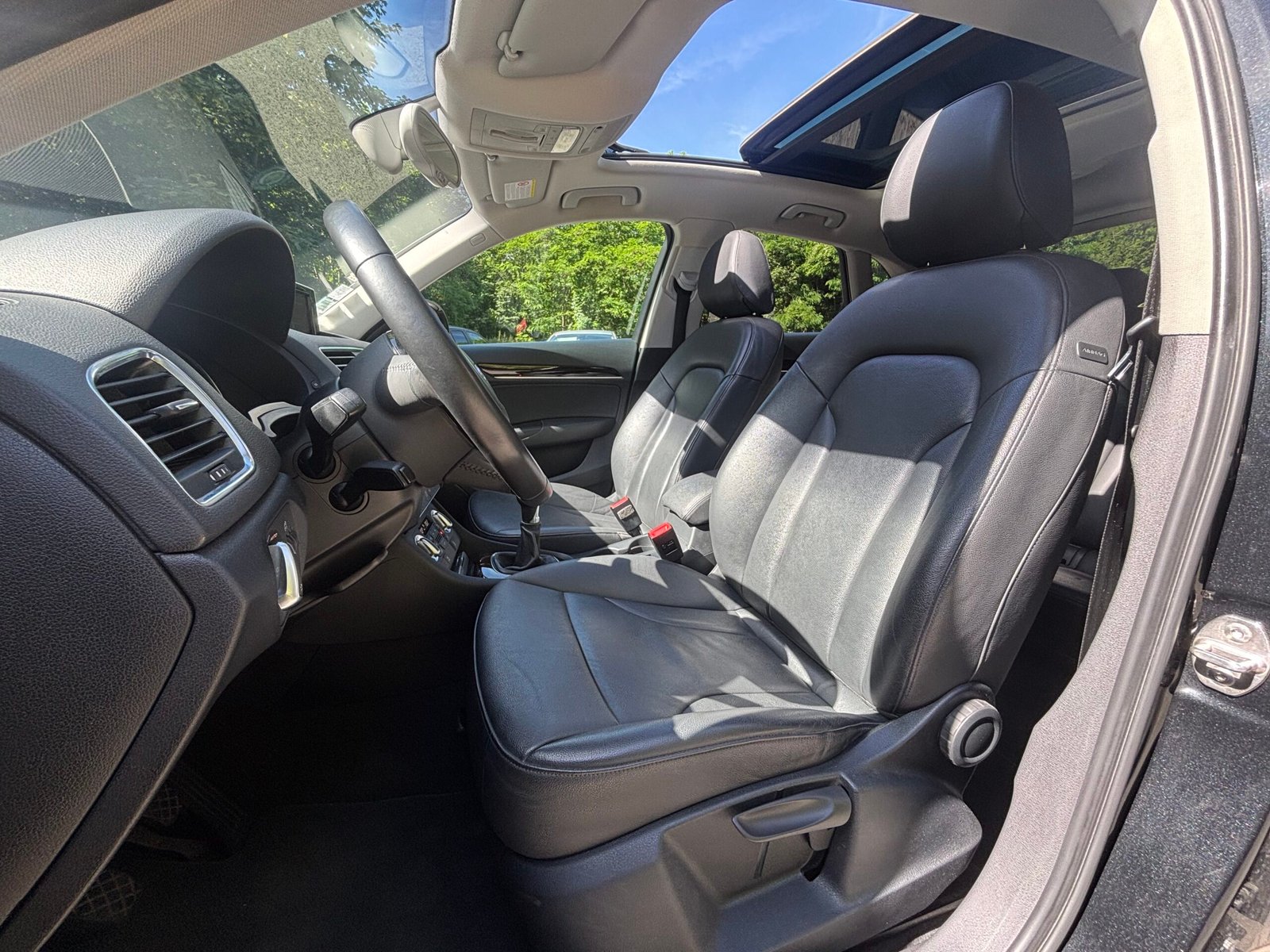 AUDI Q3 Quattro 2.0 TDI 140 AMBITION LUXE