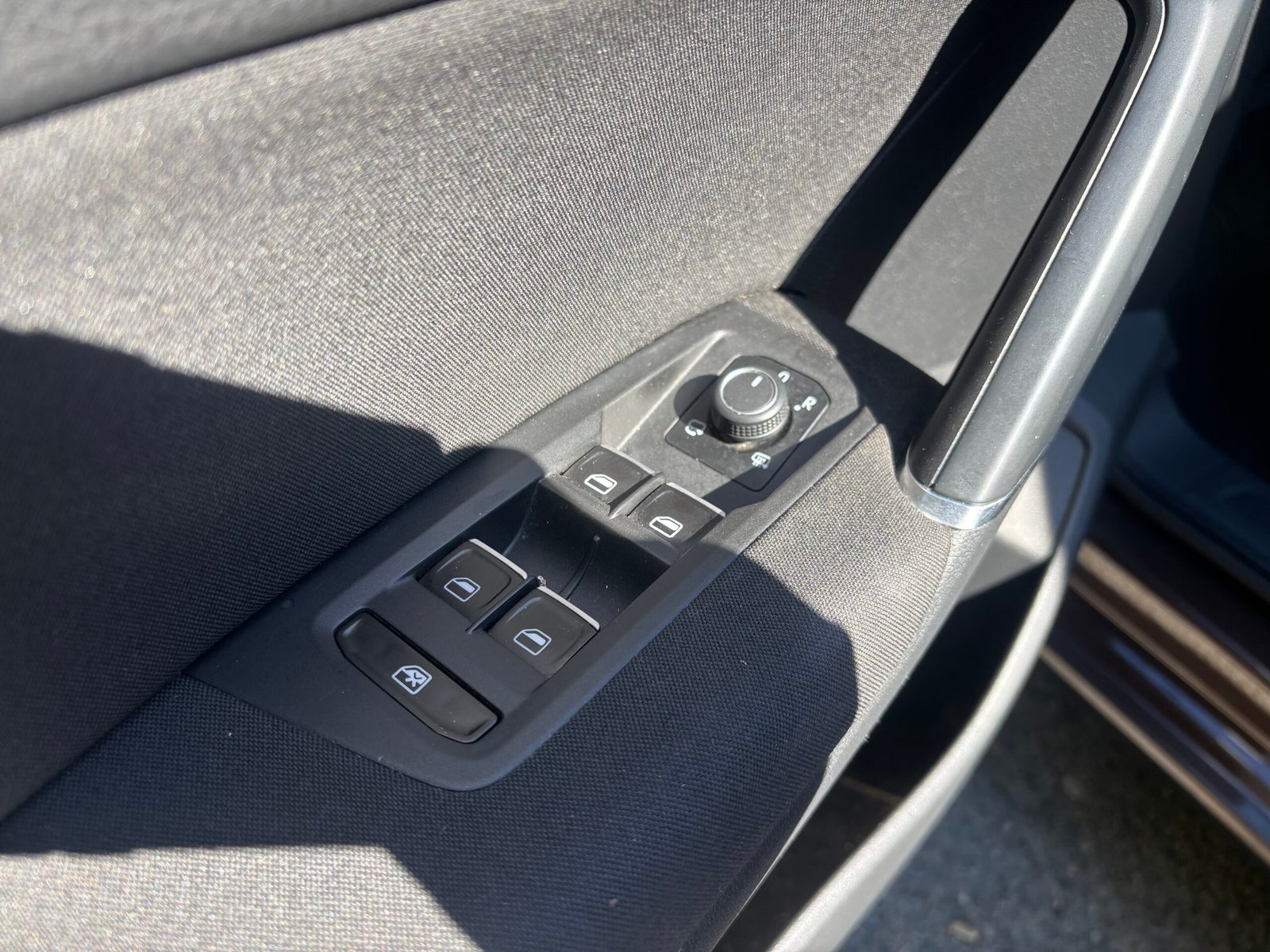 VOLKSWAGEN Touran 2.0 TDI 150 DSG6 CARAT