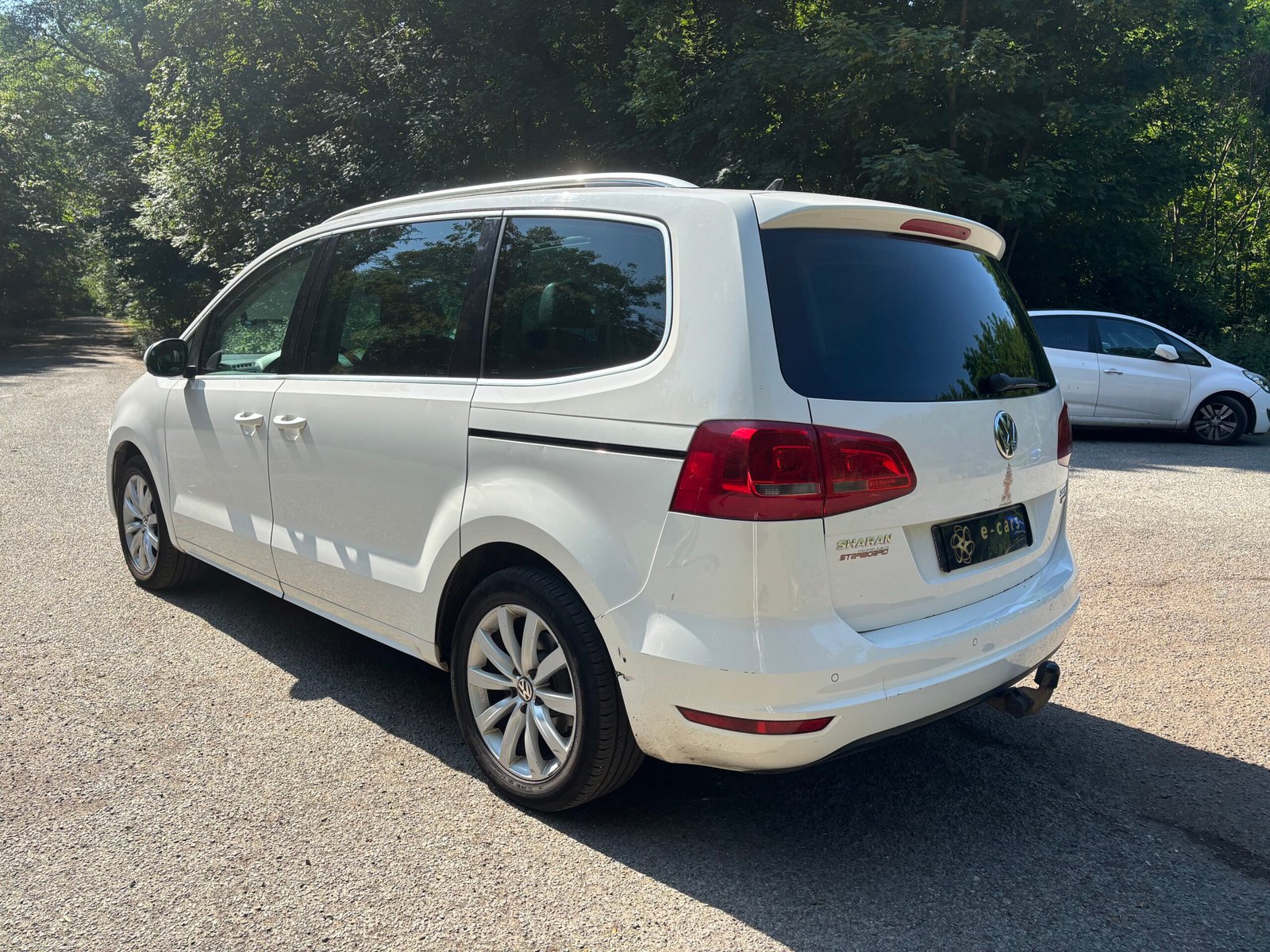 VOLKSWAGEN Sharan 2.0 TDi DSG6 170 CARAT 1ere MAIN