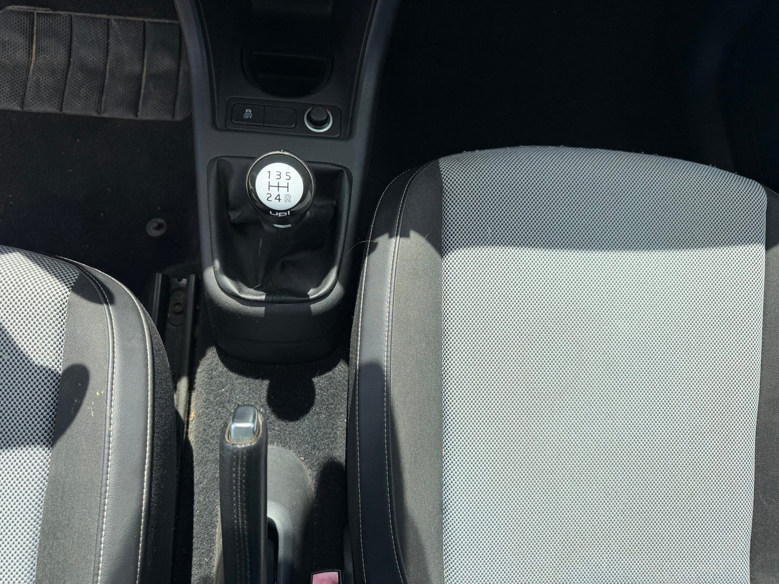 Volkswagen Up 1,0i 75ch White up! édition