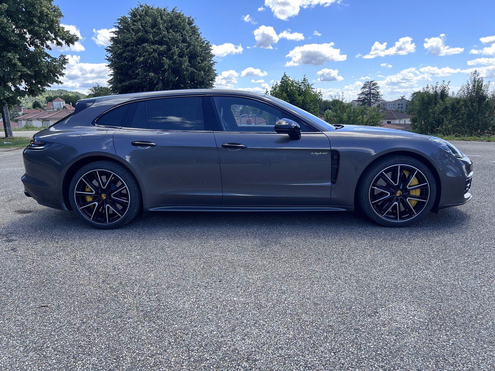 Porsche Panamera Turbo SE Hybrid 680CH