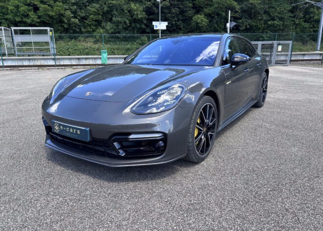Porsche Panamera Turbo SE Hybrid 680CH
