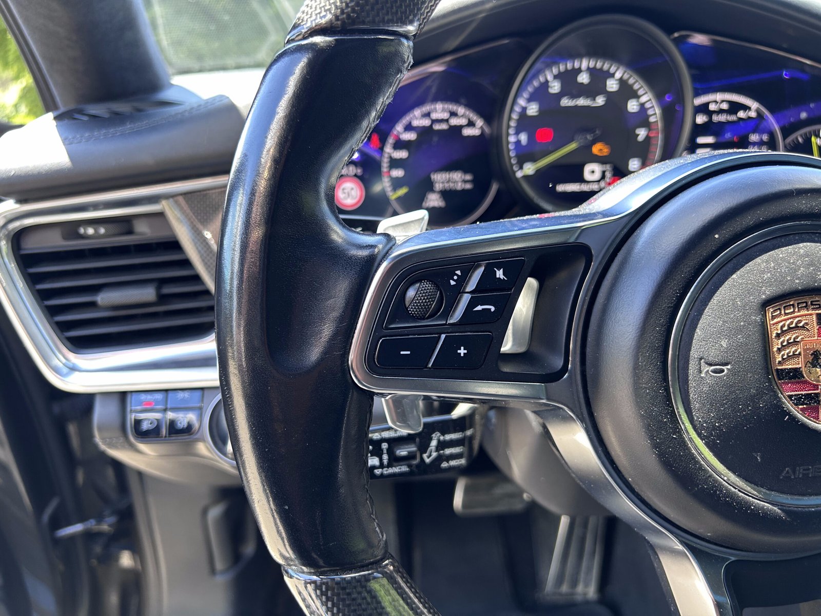 Porsche Panamera Turbo SE Hybrid 680CH