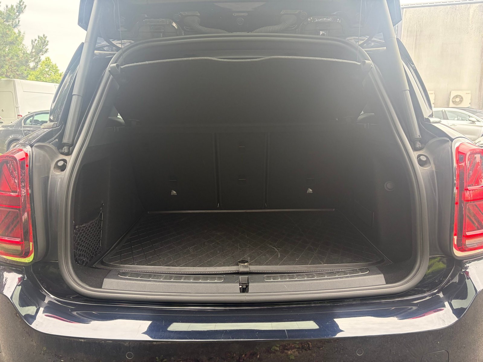 MINI Countryman LCI Cooper 1.5 i 12V DCT7 136 cv Boîte auto Spécial Edition