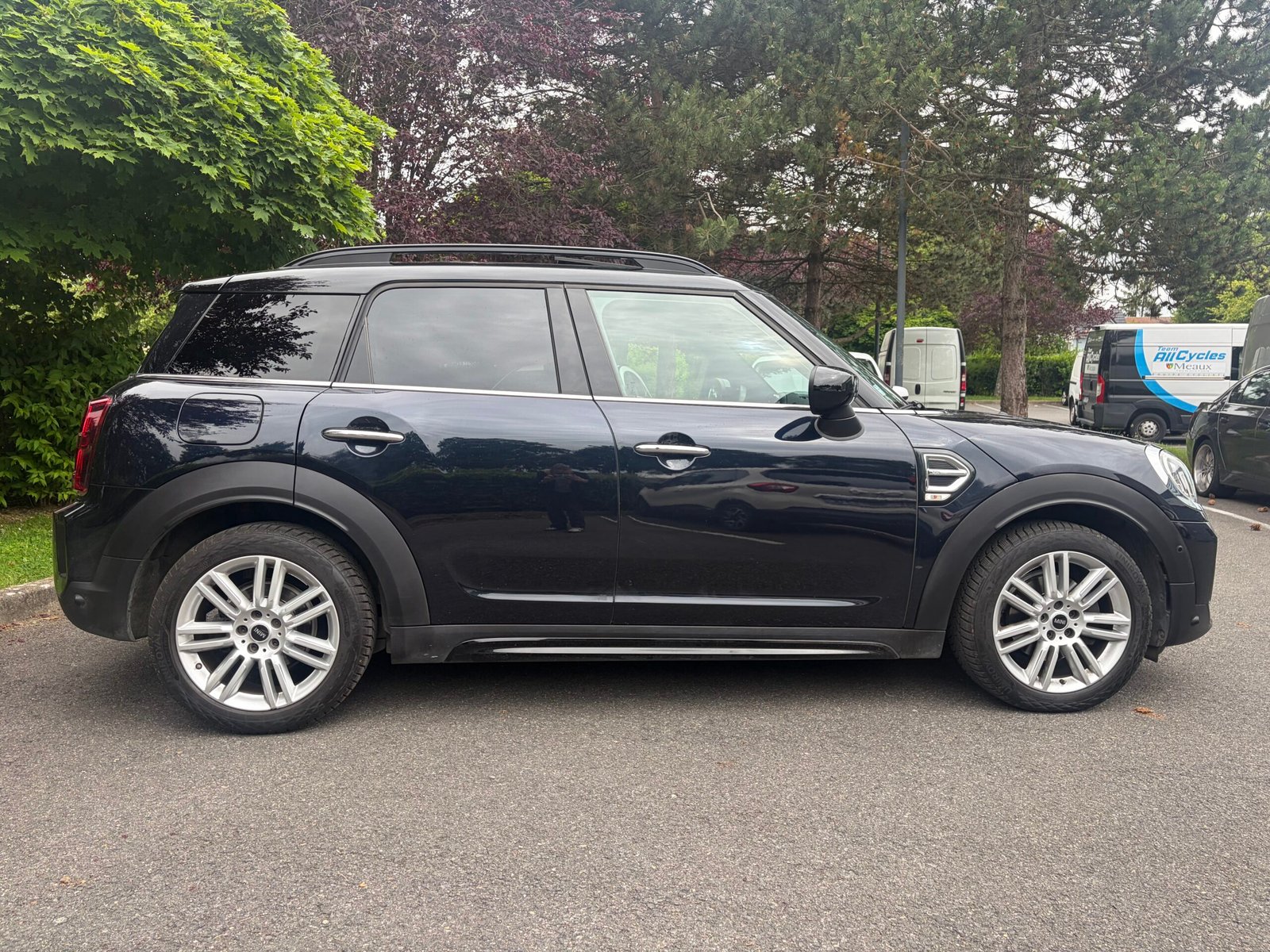 MINI Countryman LCI Cooper 1.5 i 12V DCT7 136 cv Boîte auto Spécial Edition