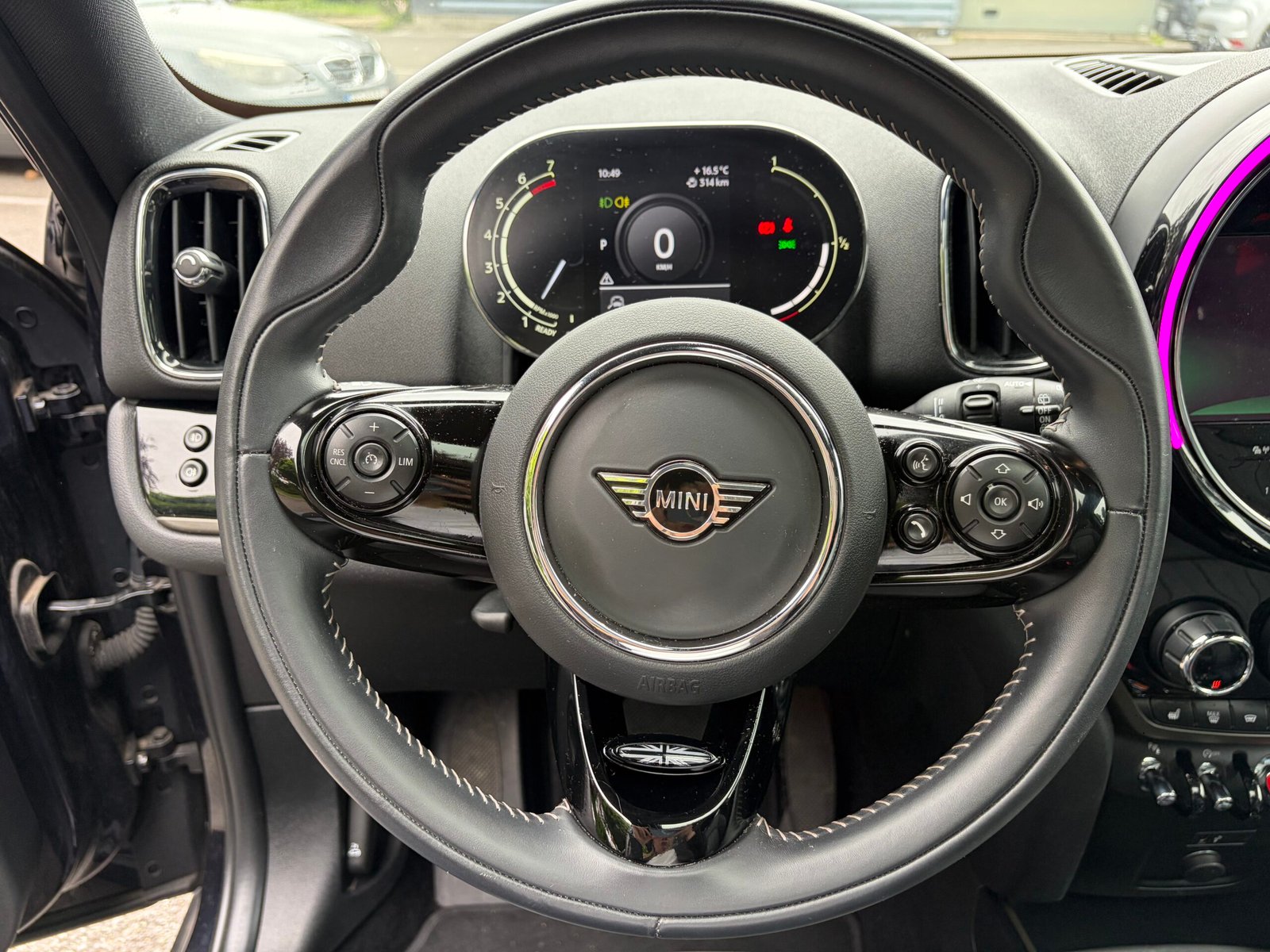 MINI Countryman LCI Cooper 1.5 i 12V DCT7 136 cv Boîte auto Spécial Edition