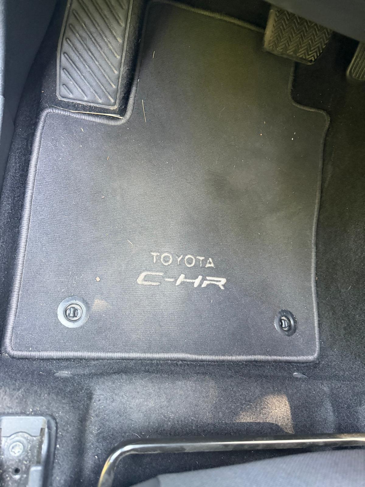 TOYOTA C-HR Phase 2 2.0 VVT-i 184 HSD Hybrid CVT 153