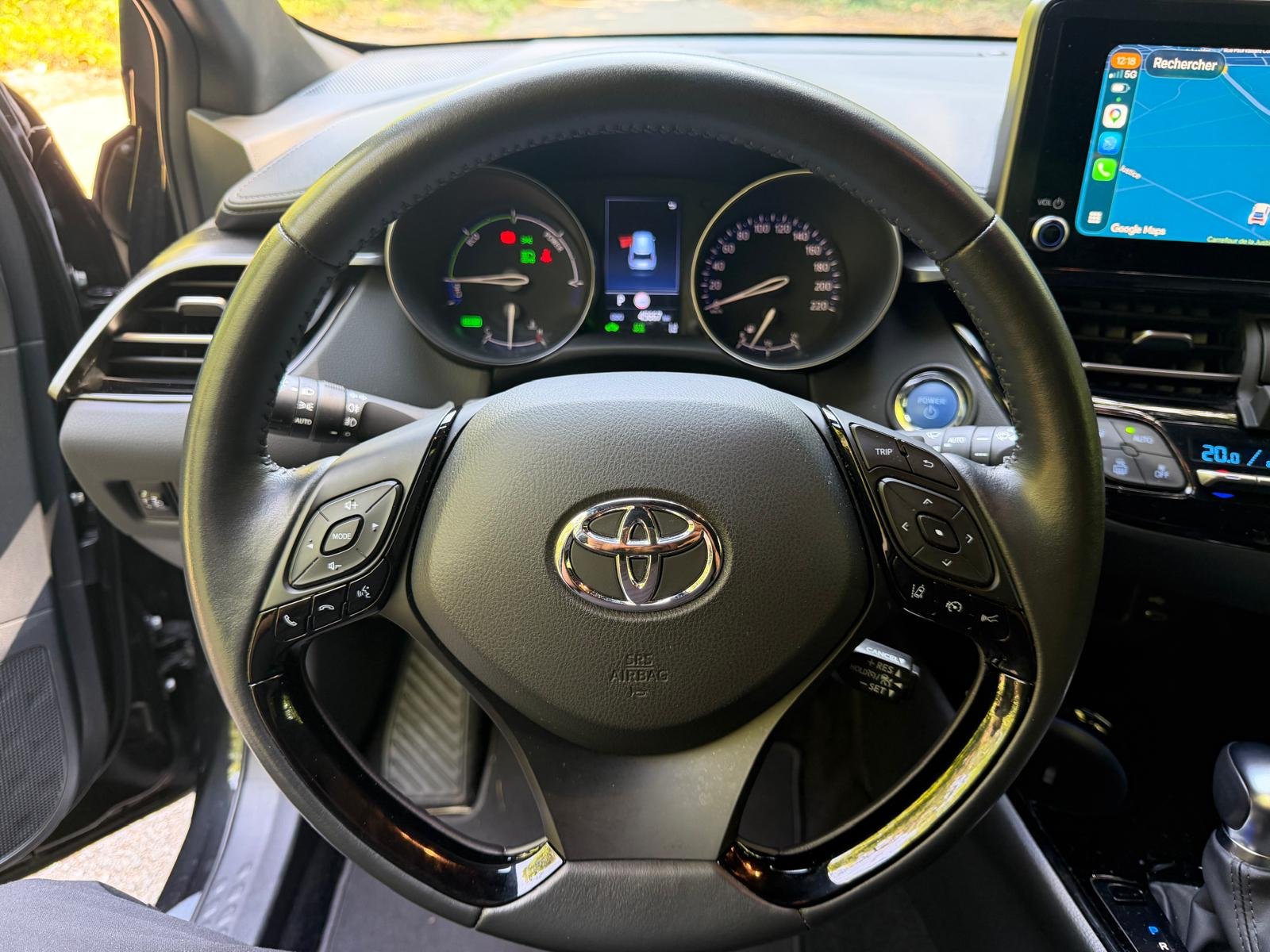 TOYOTA C-HR Phase 2 2.0 VVT-i 184 HSD Hybrid CVT 153